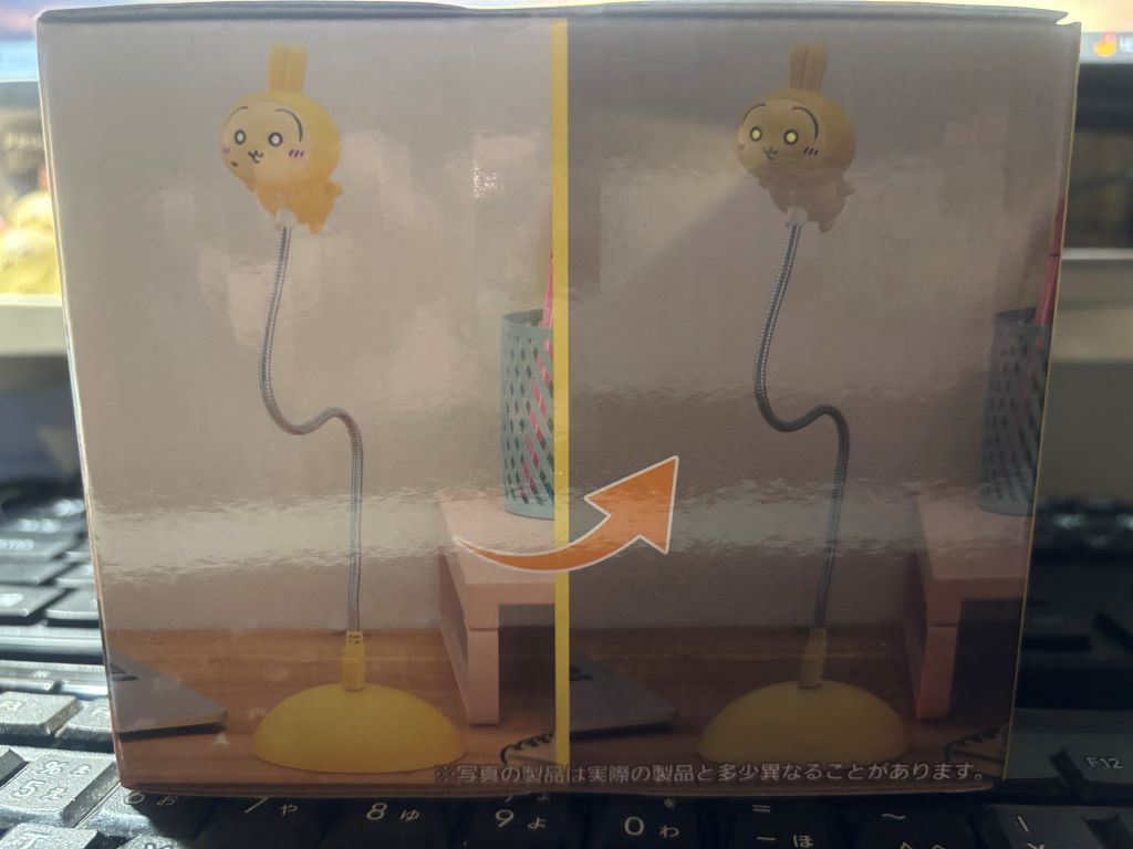 ちいかわうさぎUSBスタンドライト